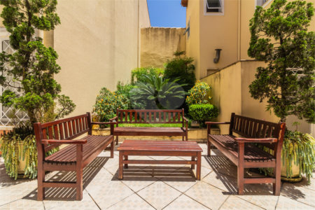 Casa à venda com 3 quartos, sendo 1 suíte, no condomínio Villaggio Di Firenze, São Paulo - SP