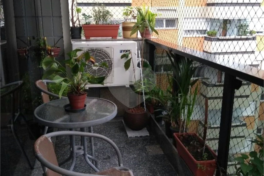 Apartamento à venda com 4 quartos, sendo 2 suítes, em Santana, São Paulo, SP