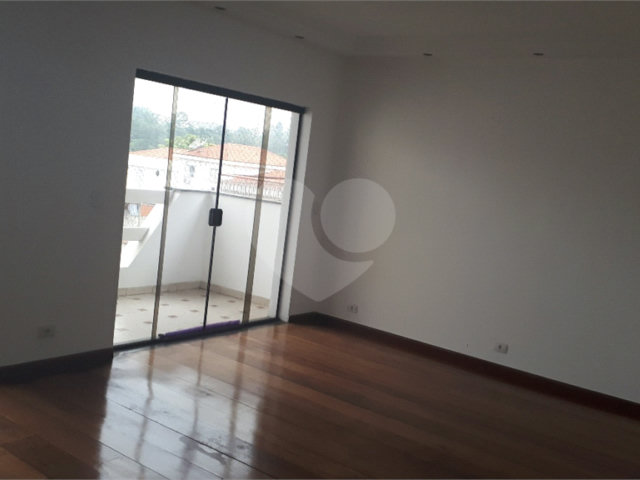 Sobrado à venda com 3 quartos, sendo 1 suíte,  em Parque Mandaqui, São Paulo, SP