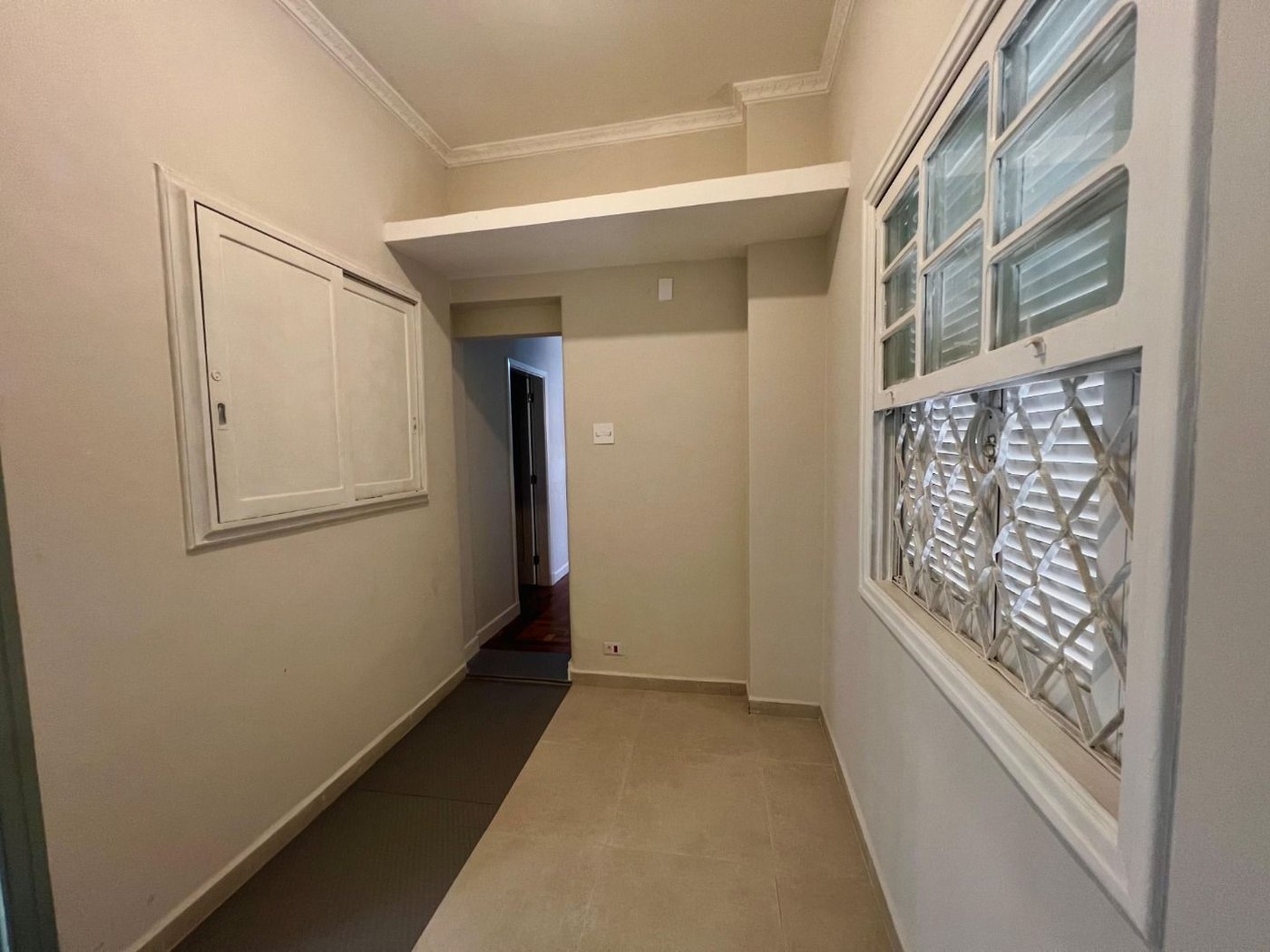 Casa com 4 dormitórios para alugar, 335 m² por R$ 21.181,12 - Gonzaga - Santos/SP