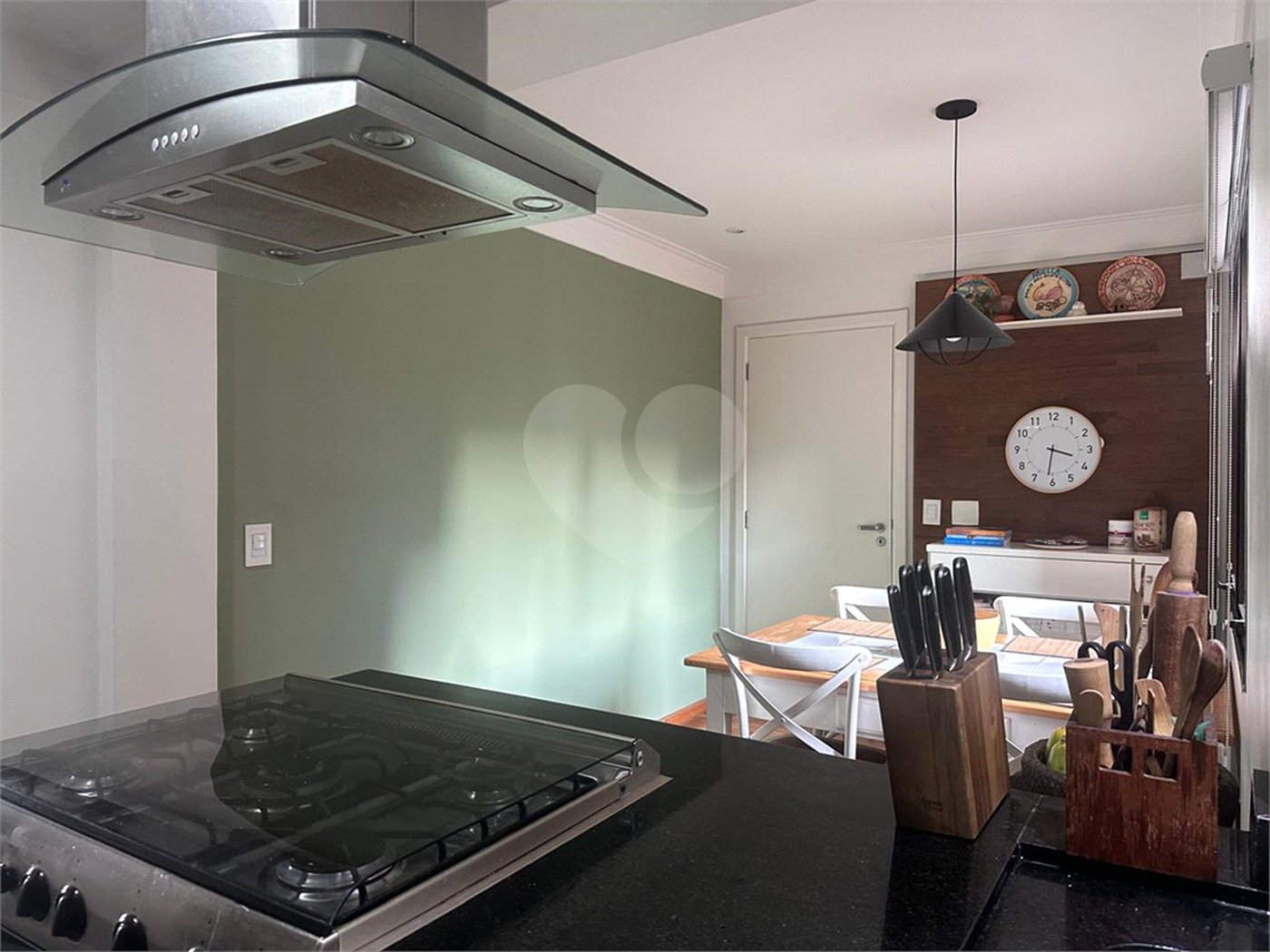 Apartamento à venda com 3 suítes em Jardim Vitória Régia, São Paulo, SP