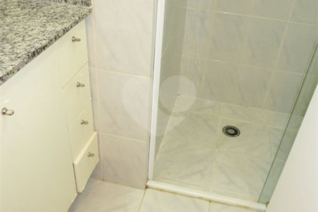 Apto à venda na Saúde c/ 61m2 - 2 Dormts/1 Suíte/2 Vagas - metrô Alto do Ipiranga