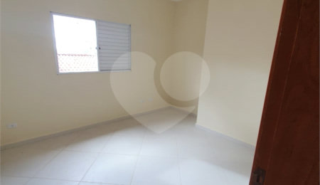 Casa à venda com 2 quartos, sendo 1 suíte,  em Loteamento Loanda, Atibaia, SP