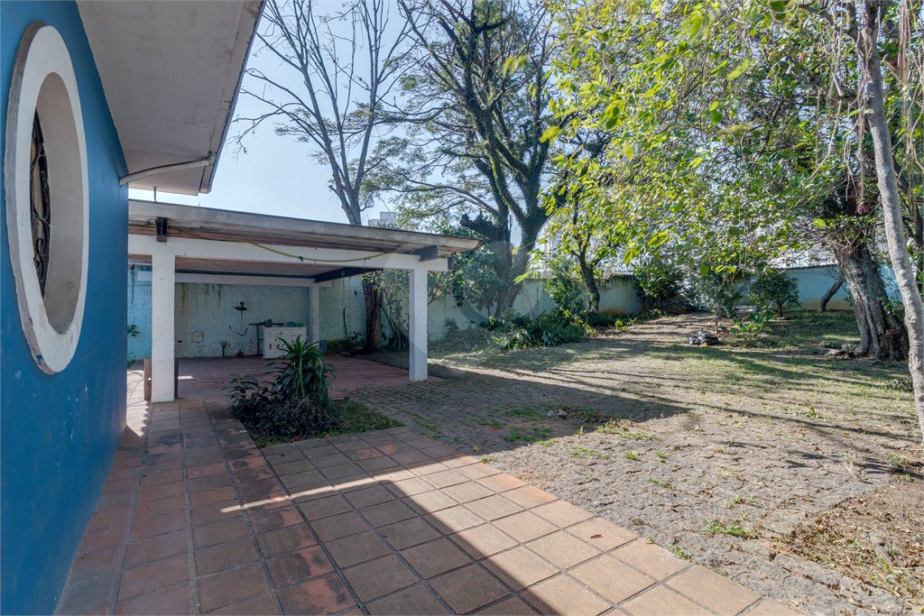 Casa Térrea à venda com 4 quartos, sendo 1 suíte, em Jardim Prudência, São Paulo, SP