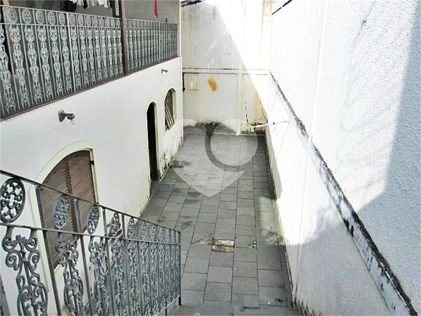 Sobrado à venda com 6 quartos, sendo 4 suítes, em Vila Albertina, São Paulo, SP