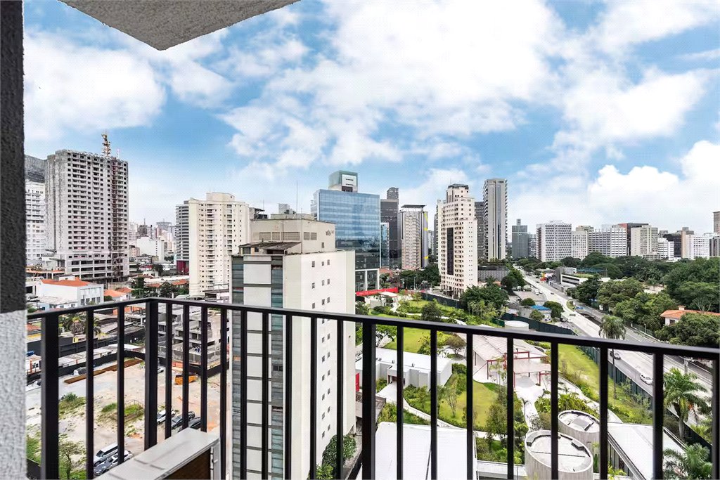 Apartamento para alugar com 1 suíte em Pinheiros, São Paulo, SP