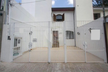 Sobrado à venda com 3 quartos em Chácara Santo Antônio (zona Sul), São Paulo, SP