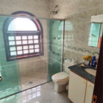 Casa à venda com 5 suítes no condomínio Estância Marambaia, Vinhedo - SP