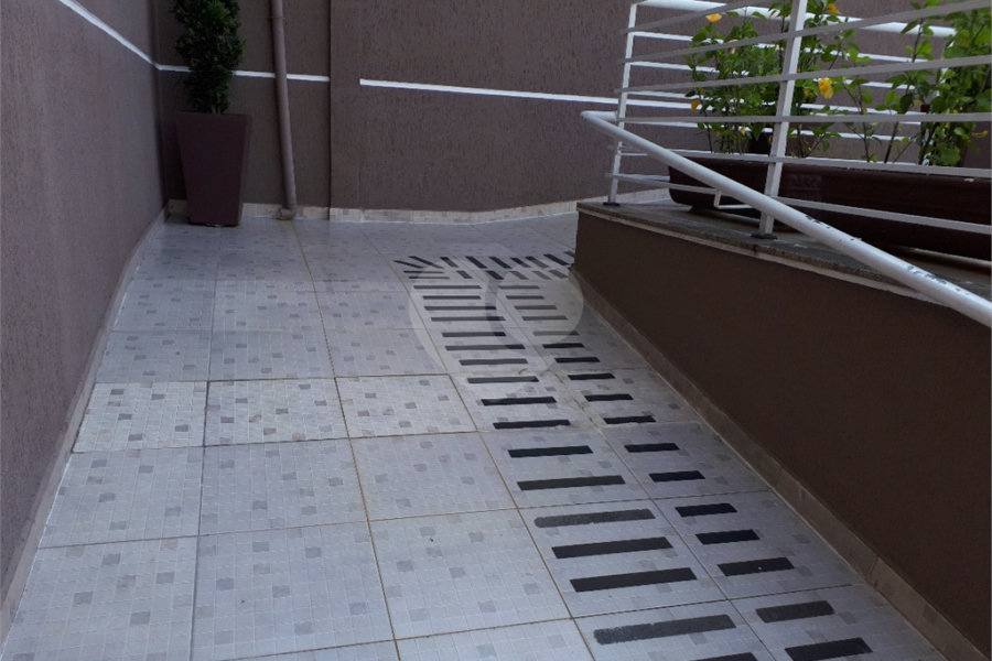 Casa à venda com 3 quartos, sendo 1 suíte, em Vila Isolina Mazzei, São Paulo, SP