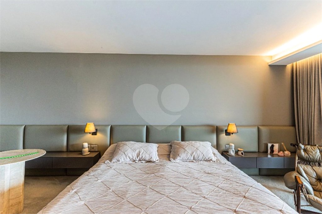 Apartamento à venda com 3 suítes em Vila Suzana, São Paulo, SP