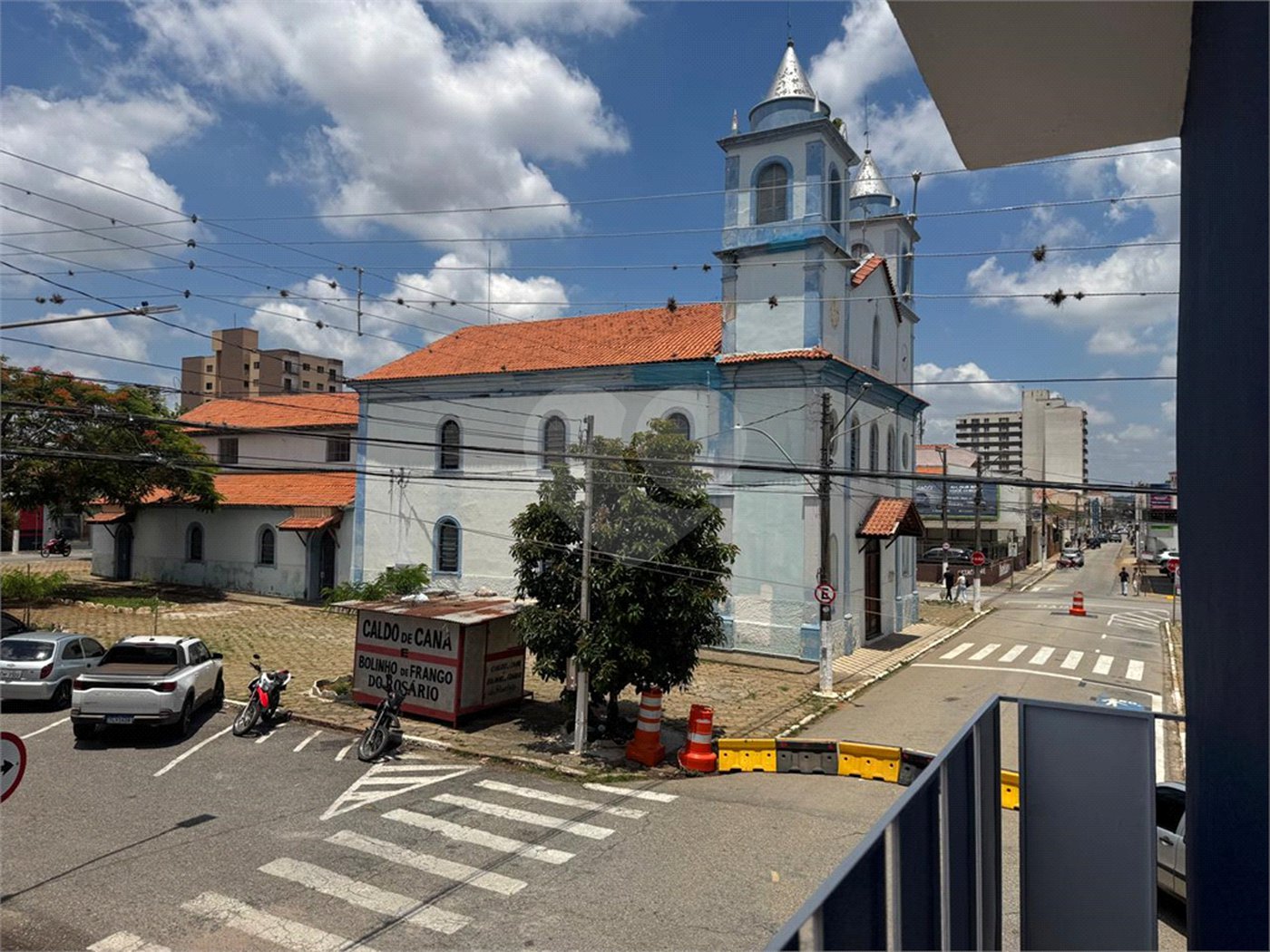 Sobrado à venda com 3 quartos, sendo 1 suíte,  no Centro, Itapetininga, SP