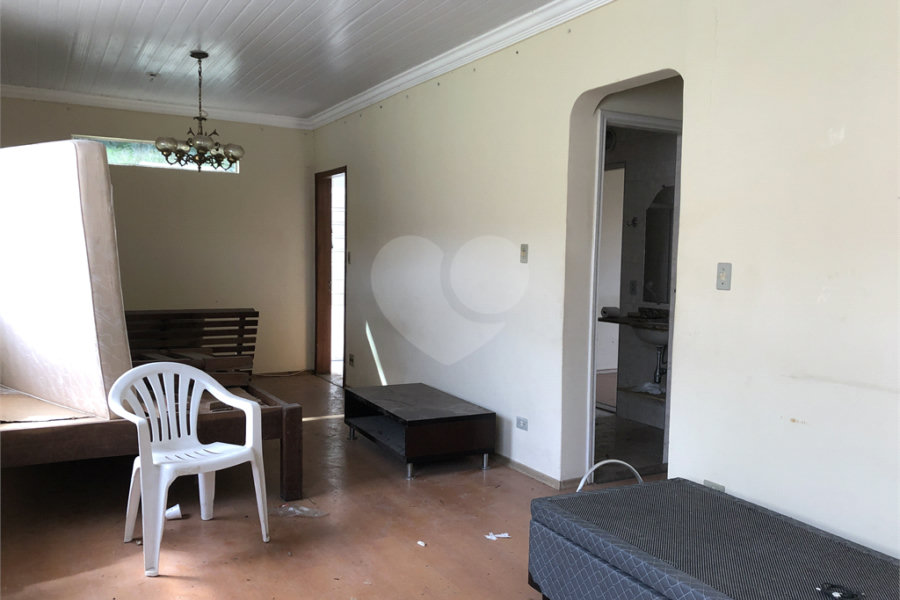Casa Térrea à venda com 3 quartos, sendo 2 suítes, em Horto Florestal, São Paulo, SP