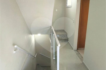 Apartamento à venda com 3 quartos, sendo 1 suíte, em Vila Pires, Santo André, SP