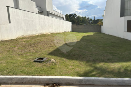 Terreno à venda em Loteamento Residencial Villágio Di Capri, Votorantim, SP