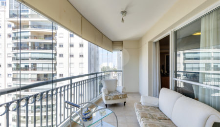 Apartamento à venda com 3 quartos, sendo 2 suítes,  em Jardim Marajoara, São Paulo, SP