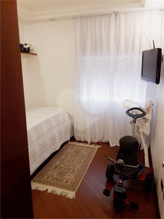 Apartamento à venda com 3 quartos, sendo 1 suíte, em Vila Gomes Cardim, São Paulo, SP