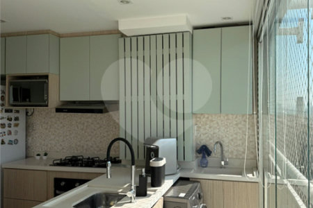 Apartamento à venda com 2 quartos em Parque Industrial Tomas Edson, São Paulo, SP