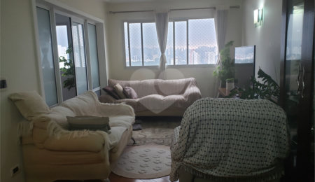 Apartamento à venda com 3 quartos, sendo 1 suíte, em Alto da Boa Vista, São Paulo, SP
