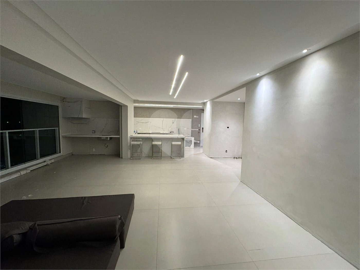 Apartamento à venda com 2 suítes em Vila Mogilar, Mogi das Cruzes, SP
