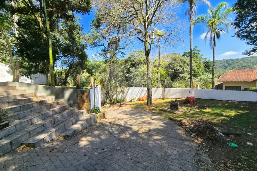 Casa à venda ou para alugar com 4 suítes no condomínio Parque Imperial da Cantareira, Mairiporã - SP