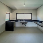 Casa à venda com 3 quartos, sendo 3 suítes, em Jardim Paulista, Atibaia - SP