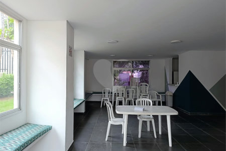 Apartamento à venda com 2 quartos em Vila Pompéia, São Paulo, SP