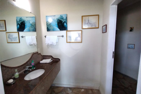 Casa à venda com 5 suítes em Jardim Colombo, Itapetininga, SP