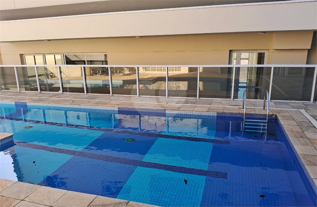 Apartamento à venda com 2 quartos, sendo 1 suíte,  no Centro, Mogi das Cruzes, SP