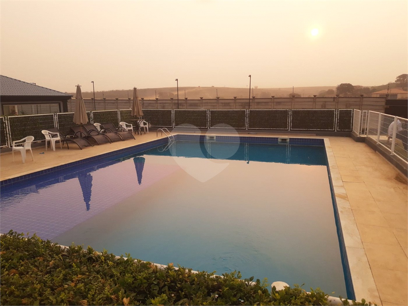 Casa à venda com 3 quartos, sendo 1 suíte, no condomínio Vila Paraty, Indaiatuba - SP