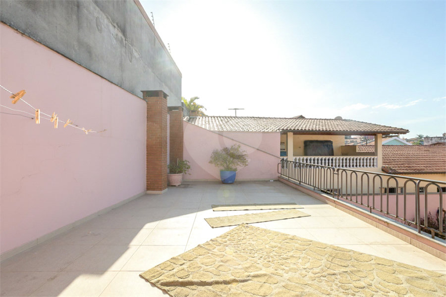 Sobrado à venda com 3 quartos, sendo 1 suíte, em Itaquera, São Paulo, SP