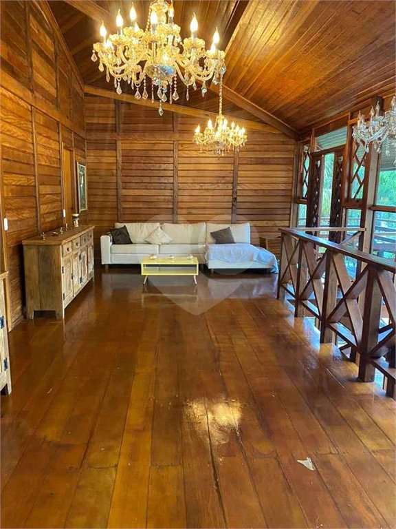Chácara à venda com 2 quartos em Chácaras Copaco, Arujá, SP