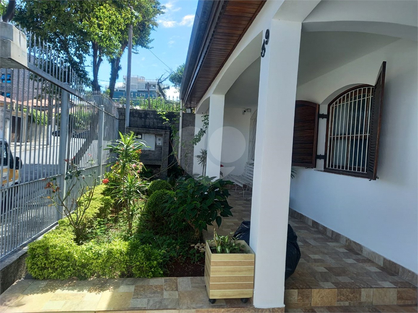 Casa Térrea à venda com 3 quartos, sendo 1 suíte,  em Cidade Dutra, São Paulo, SP