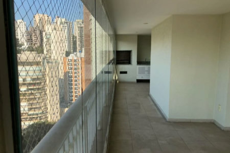 Apartamento à venda com 3 suítes em Vila Suzana, São Paulo, SP