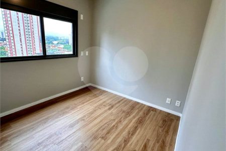 Apartamento à venda com 4 quartos, sendo 3 suítes,  em Parque São Jorge, São Paulo, SP