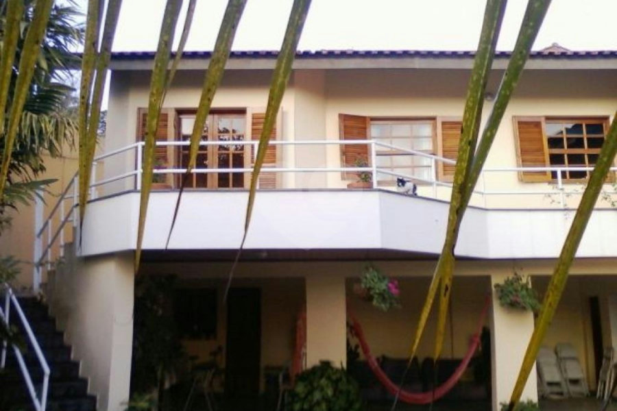 Sobrado à venda com 4 quartos, sendo 2 suítes, em Jardim Virginia Bianca, São Paulo, SP