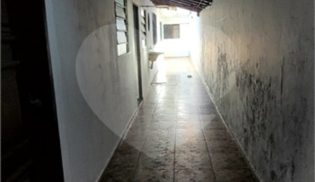 Casa à venda com 3 quartos em Conjunto Residencial Cocuera, Mogi das Cruzes, SP