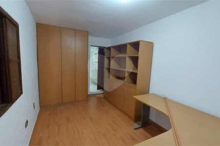 Casa à venda com 3 suítes em Vila Progresso, Sorocaba, SP