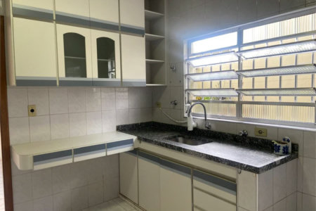 Casa Térrea para alugar com 3 quartos, sendo 1 suíte, em Vila Ipojuca, São Paulo, SP
