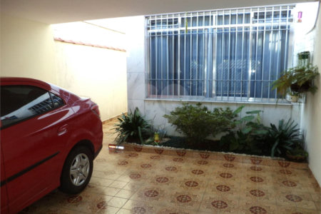 Casa à venda com 3 quartos, sendo 1 suíte,  em Vila Mascote, São Paulo, SP
