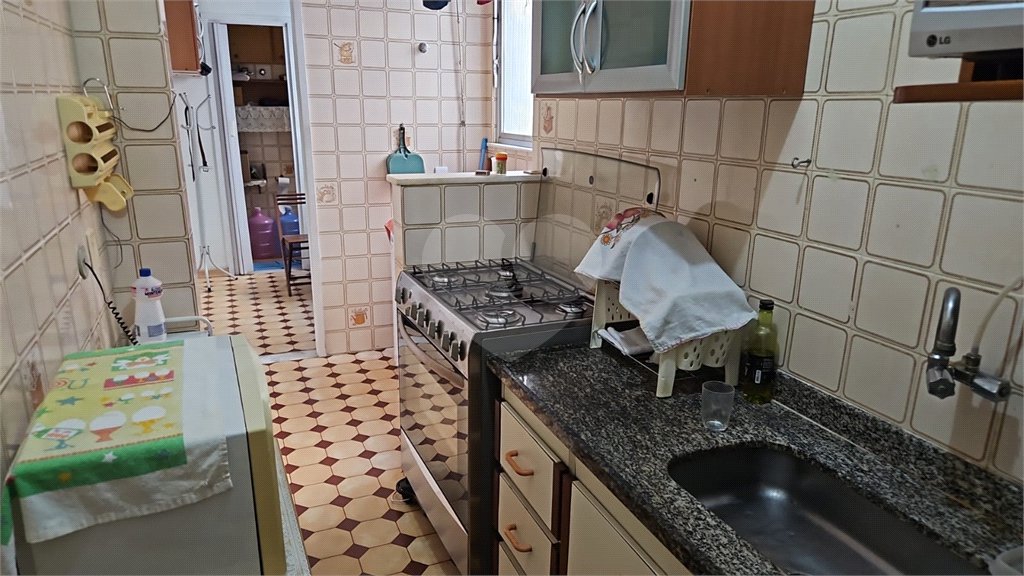 Apartamento à venda ou para alugar com 2 quartos em Rio Comprido, Rio de Janeiro, RJ