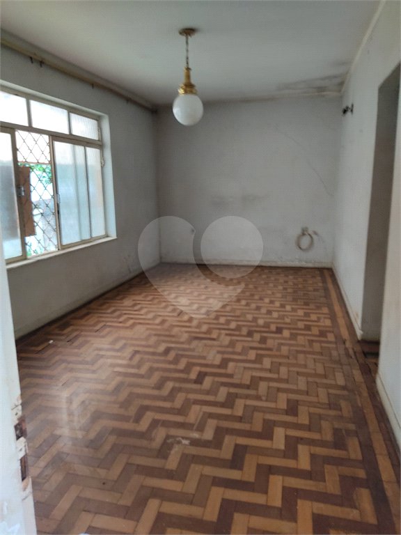 Casa à venda com 3 quartos no Centro, Araraquara, SP