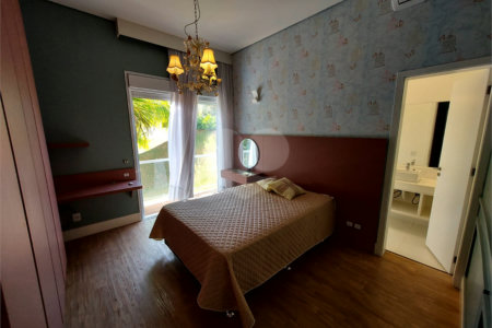 Casa à venda ou para alugar com 4 suítes no condomínio Jardim Primavera, Louveira - SP