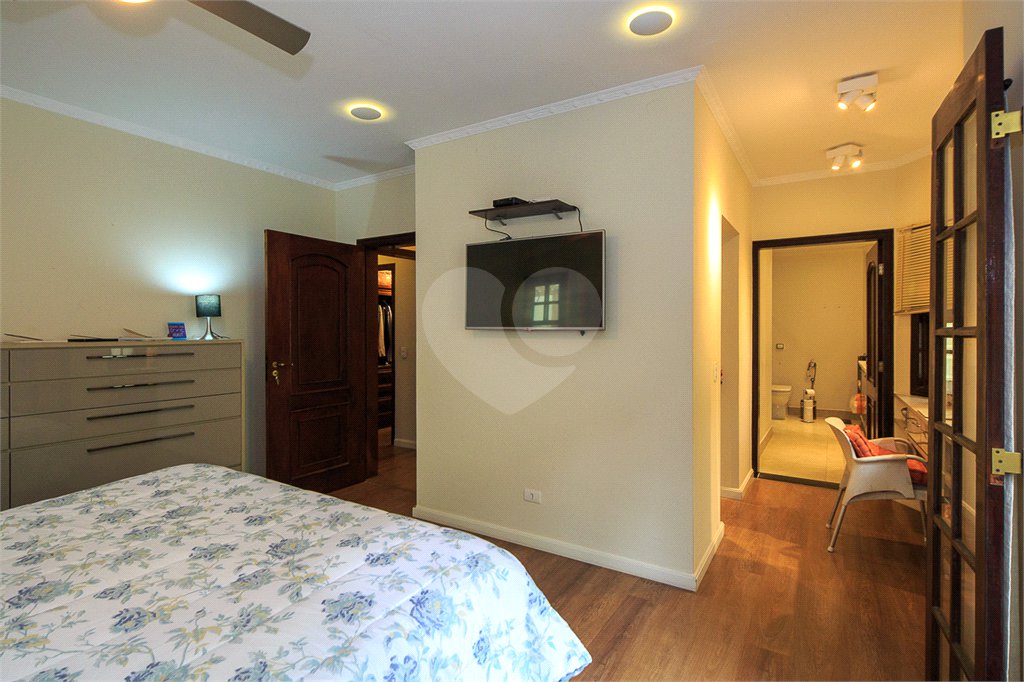 Casa Térrea à venda com 4 quartos, sendo 3 suítes, em Jardim Marajoara, São Paulo, SP
