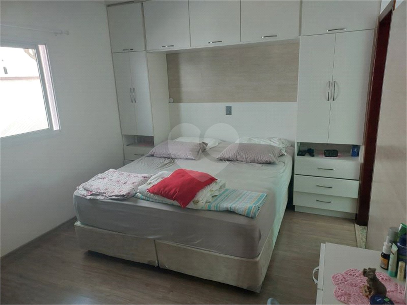 Casa à venda com 3 quartos, sendo 1 suíte, no condomínio Bella Cittá - Villaggio Ii, Mogi das Cruzes - SP