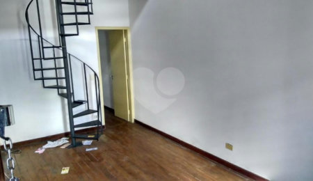 Sobrado à venda com 3 suítes em Santana, São Paulo, SP