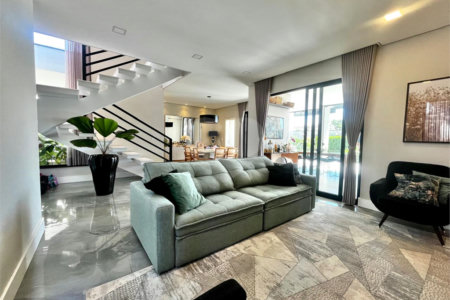 Casa à venda com 3 suítes em Vila Popular, Itapetininga, SP