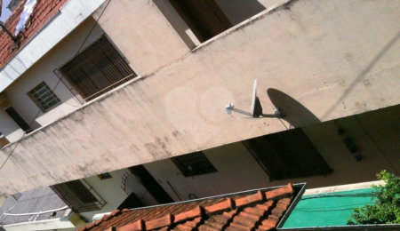 Casa à venda com 4 quartos em Parque Peruche, São Paulo, SP