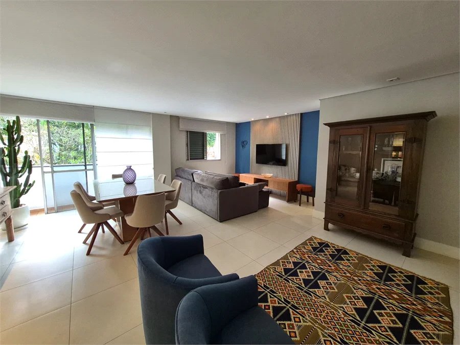 Apartamento à venda com 2 quartos, sendo 1 suíte, em Vila Andrade, São Paulo, SP