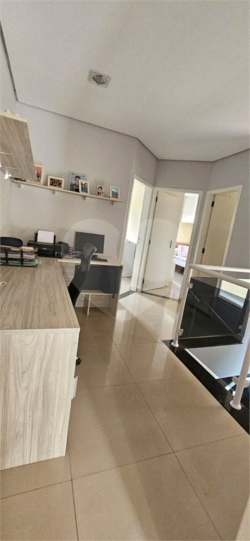 Casa à venda com 3 quartos, sendo 1 suíte,  no condomínio Comdomínio Real Park Tietê, Mogi das Cruzes - SP