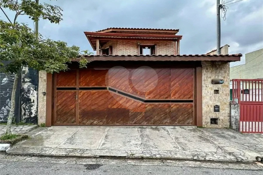 Sobrado à venda com 3 suítes em Mandaqui, São Paulo, SP